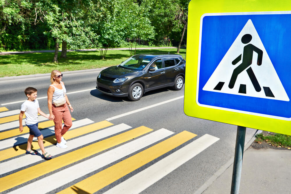 Pedestrian crossing give way rules